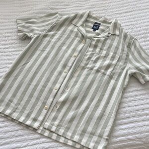GAP Men's Green Striped Casual Button-Down Shirt
